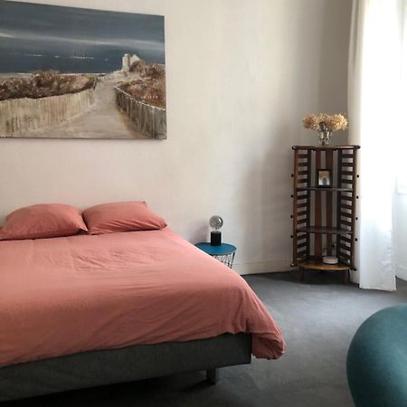 Studio De 30 M2 Dans Le Triangle D'Or De Bordeaux Kültér fotó